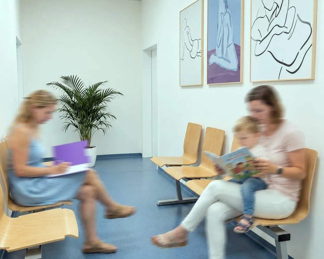 Venova gynaecology waiting room at Karlovo náměstí with patients